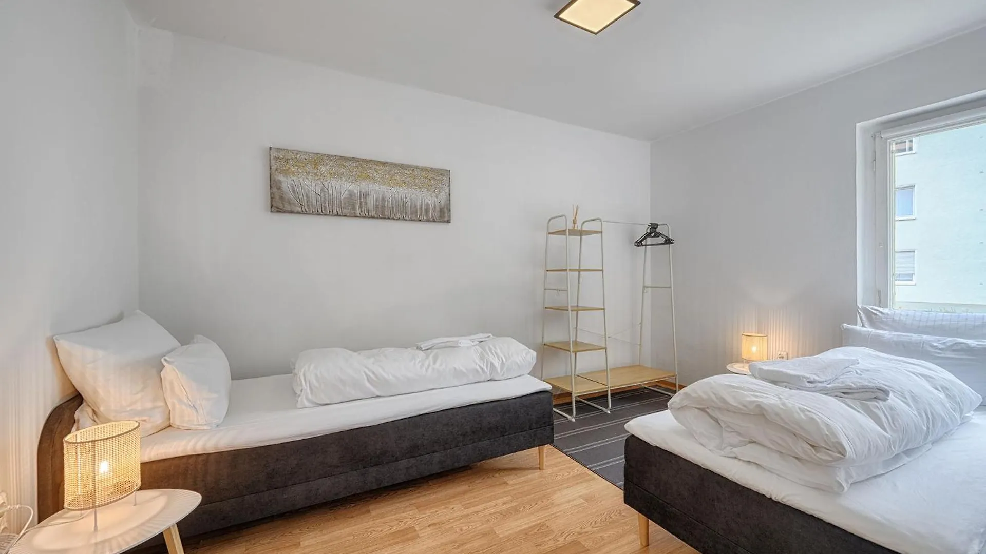 Select-Home 3 - Netflix - Parkplatz - Business Home Nabburg 0*,  Germany