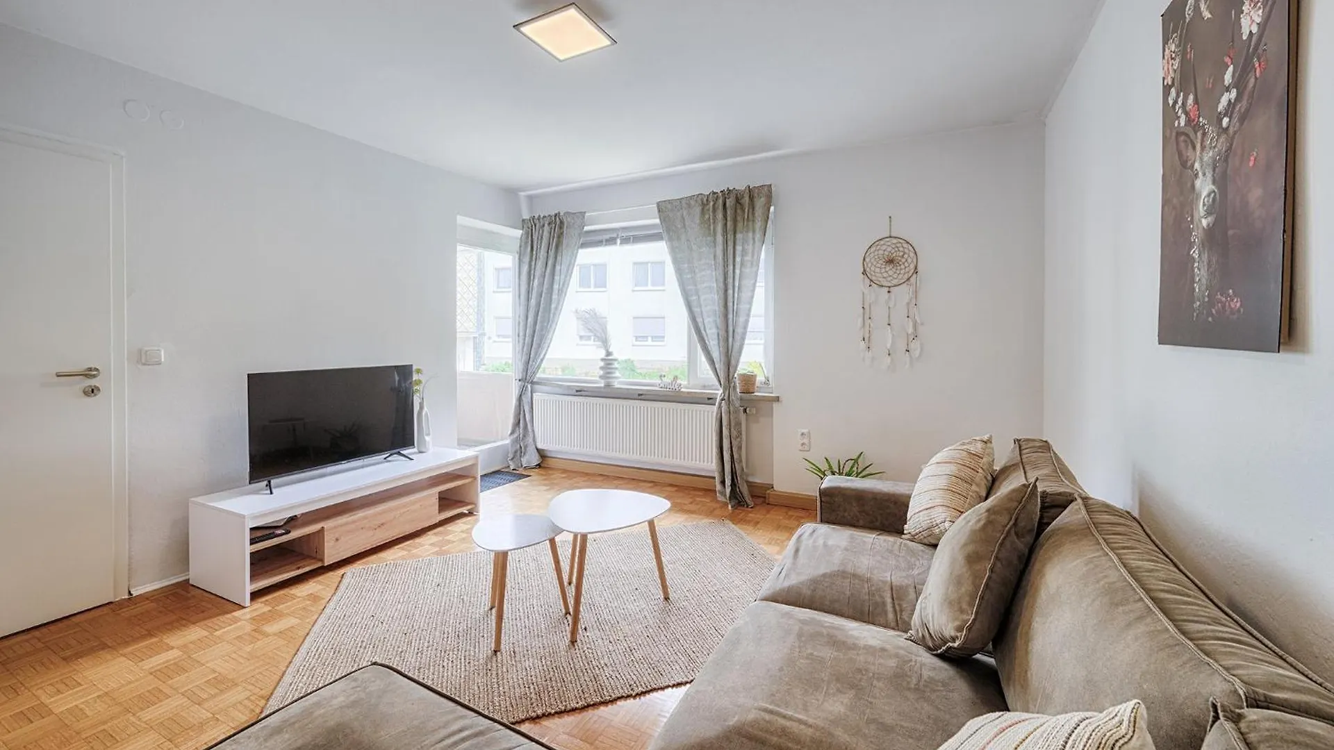 Select-Home 3 - Netflix - Parkplatz - Business Home Nabburg Apartment