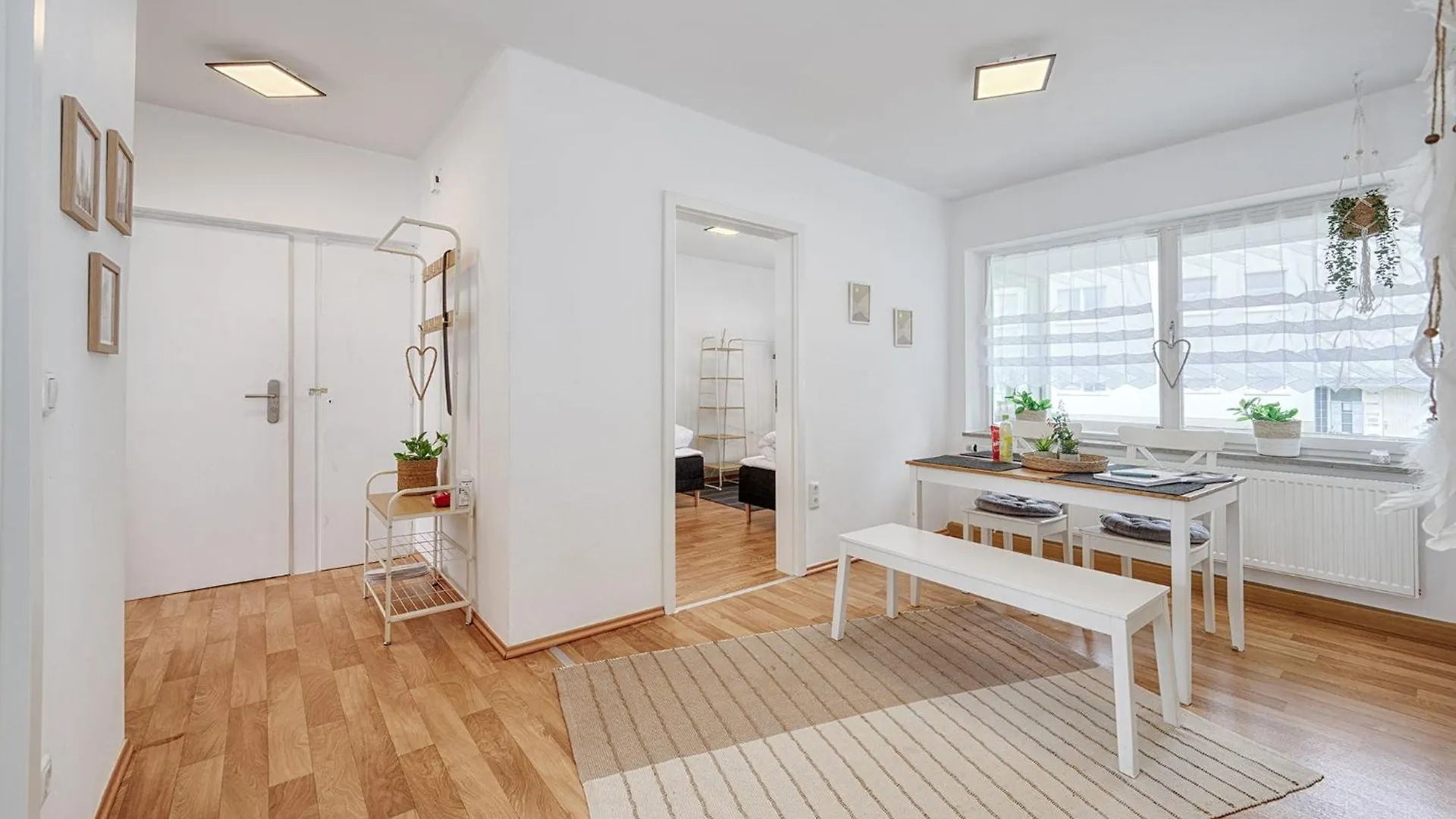 Select-Home 3 - Netflix - Parkplatz - Business Home Nabburg Apartment